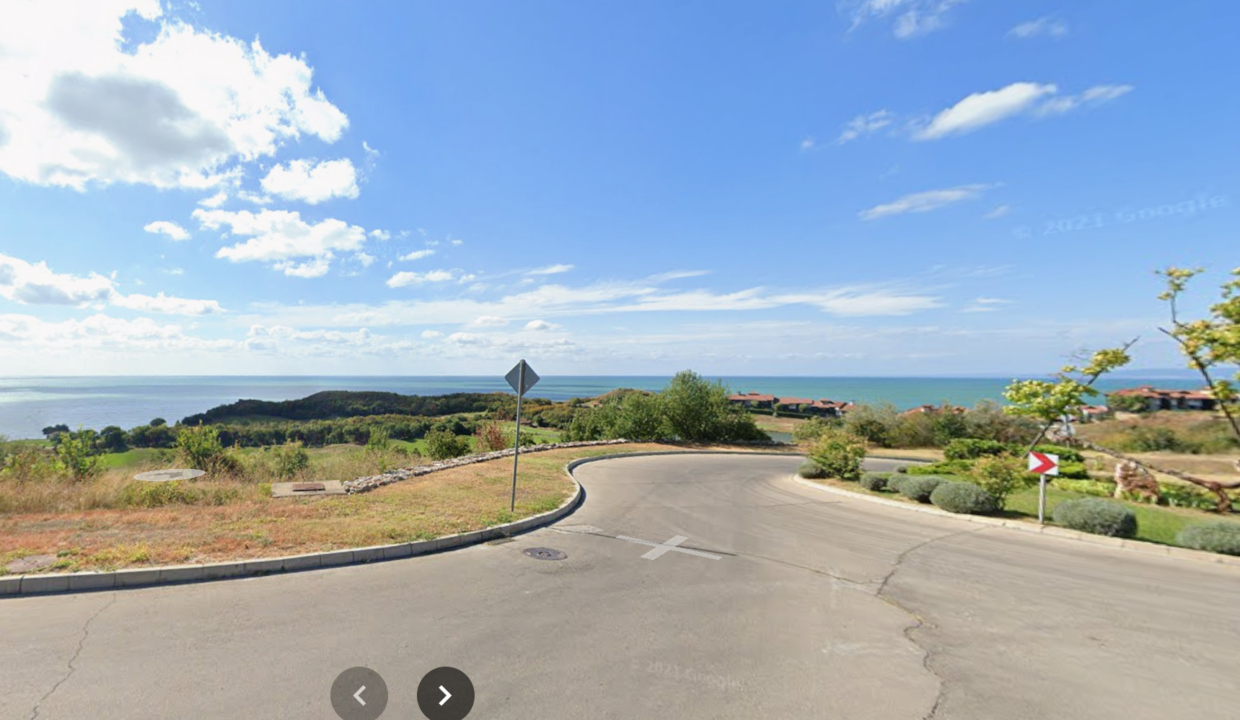 road thracian cliffs golf resort